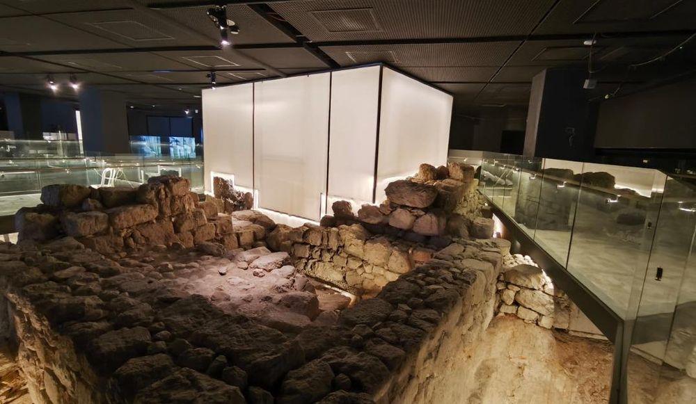 רובע בתי הכהנים (הרובע ההרודיאני) למילואימניקים הלנים בירושלים