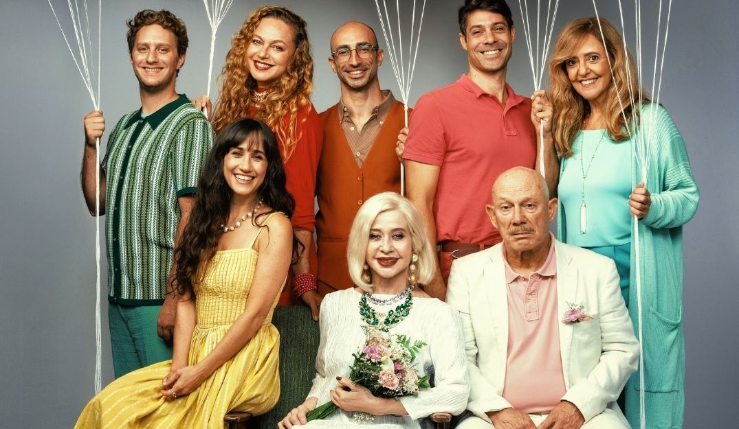 צילום של לא הייתם צריכים - דרמה קומית: תיאטרון ירושלים