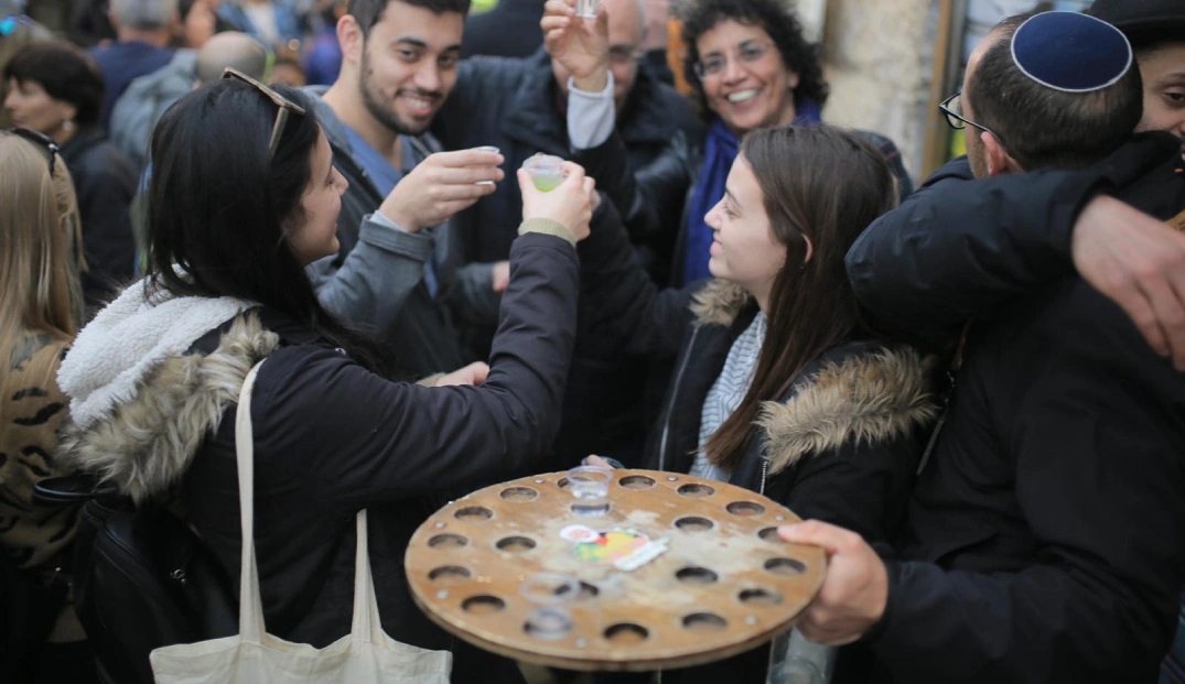 צילום של טעמים של השוק: סיור קולינרי בשוק מחנה יהודה ובנחלאות בימי שישי בבוקר